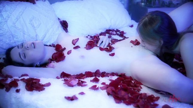 Romantic lesbian sex in rose petals